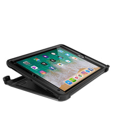 Load image into Gallery viewer, iPad Pro (10.5") Otterbox Defender Series Case