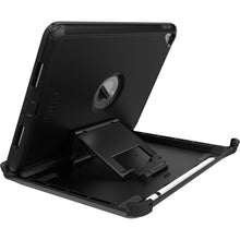 Load image into Gallery viewer, iPad Pro (9.7") Otterbox Defender Series Case