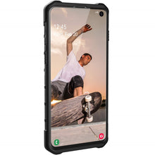 Load image into Gallery viewer, Samsung Galaxy S10 UAG Pathfinder SE Camo Series Case
